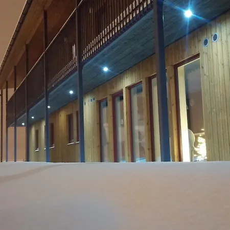 Tuhamaee 호스텔 *